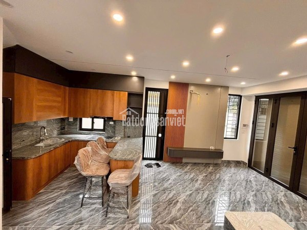 PHÂN LÔ TĐC NGỌC THỤY - SIÊU HIẾM CÓ - DT 30M GIÁ CHỈ HƠN 9 TỶ