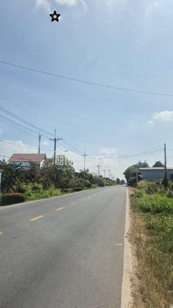 ĐẤT THỔ CƯ CỦ CHI DIỆN TÍCH LỚN 1800M2   SỔ ĐỎ CHÍNH CHỦ VỊ TRÍ TIỆN LỢI ĐẦY ĐỦ TIỆN ÍCH