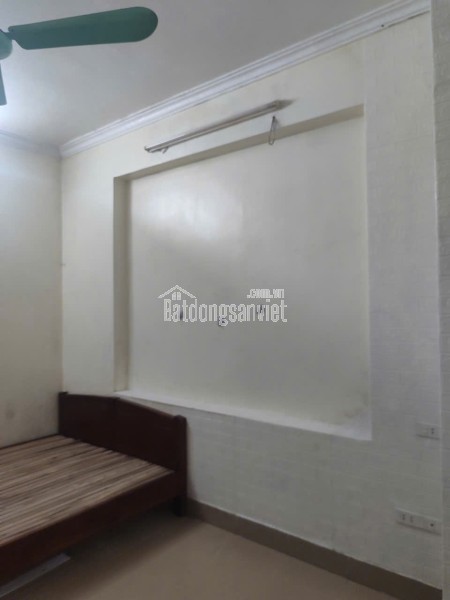 CẦN CHO THUÊ PHÒNG - CHO NGƯỜI CÔNG VIỆC ỔN ĐỊNH, SẠCH SẼ, CÓ SẴN ĐIỀU HOÀ, CÓ NÓNG LẠNH