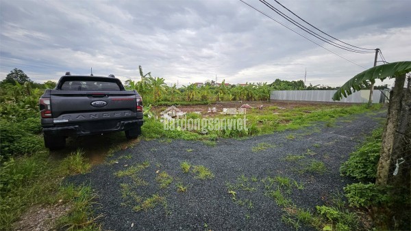 Bán Đất Nông Nghiệp Sài Sơn - Quốc Oai - DT 256m2 - MT 7m - Đường Ô Tô Vào- Gần Đường QH 40m.