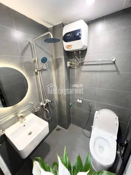 Bán nhà Phúc Lợi - ngõ nông - ô tô vào nhà - trung tâm - dân xây - 39m 5 tầng nhỉnh 6 tỷ