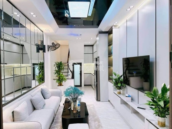 Bán nhà Phúc Lợi - ngõ nông - ô tô vào nhà - trung tâm - dân xây - 39m 5 tầng nhỉnh 6 tỷ