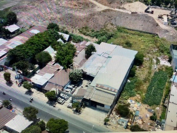 Bán nhà đất ở 523 m2 ở Trung Lân 4, gần chợ Bà Điểm, đường ôtô né nhau thu nhập 40 triệu/tháng.