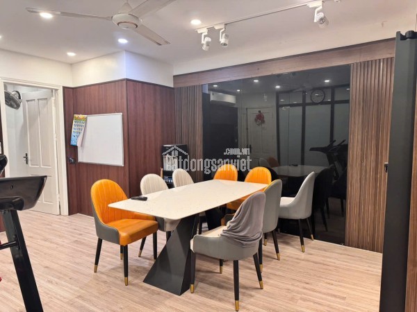 HIẾM!NHÀ CẦU DIỄN,GA MINH KHAI,BẮC TỪ LIÊM,OTO TRÁNH,DT:67M2x4T,MT:4.5m,10ty