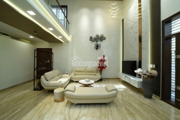 Vip!Mặt phố Ngọc Thuỵ,đường 4 làn ô tô tránh,60M,8 tầng,MT 4.5M,KD đỉnh, vỉa hè,,hơn 27 tỷ