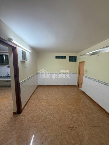 bán Nhà đường Ngô Đức Kế - khu bàn cờ Diện tích : 35,7m2 Gia 9.3 tỷ co thương lượng mọi thông tin