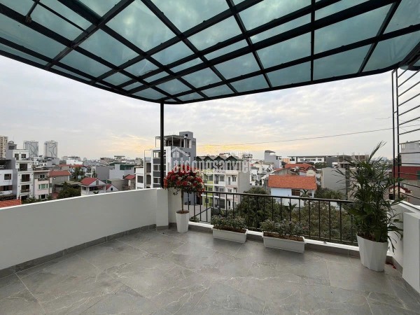 Lô góc 35m phố Lệ Mật - Oto đỗ cổng - Nhà mới kính koog - Giá chỉ nhỉnh 7 tỷ