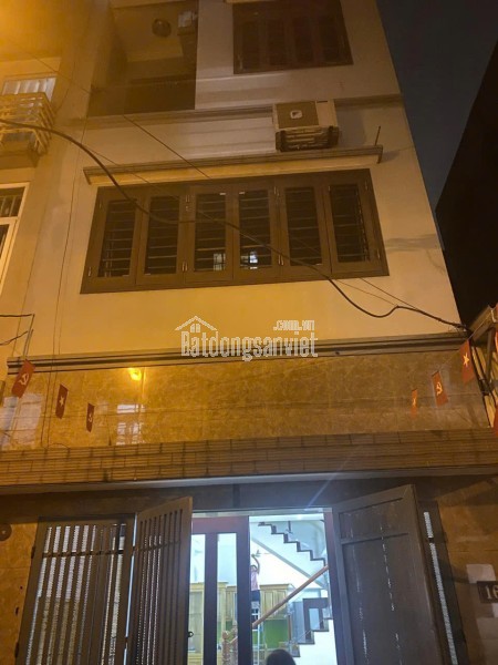 BÁN NHÀ BÁT KHỐI LONG BIÊN DT 54M2 VÀI BƯỚC RA Ô TÔ TRÁNH THOÁNG MÁT Ở SƯỚNG