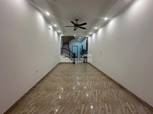 BÁN NHÀ PHÚC LỢI LONG BIÊN DT 80M2 Ô TÔ ĐỖ CỬA LÔ GÓC THOÁNG MÁT Ở SƯỚNG CHỈ 11 TỶ