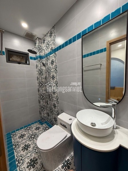 CHỈ HƠN 7 TỶ, NHÀ 3 TẦNG MỚI ĐẸP, Ô TÔ VÀO NHÀ, ĐƯỜNG ĐỖ CÔNG TƯỜNG, QUẬN TÂN PHÚ, SÀI GÒN.