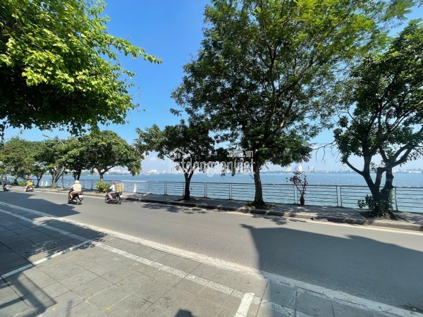 RẤT LÂU CHƯA CÓ NHÀ BÁN – MẶT PHỐ NGUYỄN ĐÌNH THI DT 120M2, MT 7M. GIÁ 900 TRIỆU/M2.