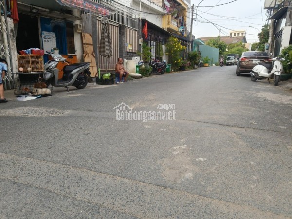 Bán nhà trong ngõ đường số 8,  Trường Thọ, Thủ Đức, DT105m2, 2 tầng, 3PN, 7.35 tỷ, có sổ hồng.