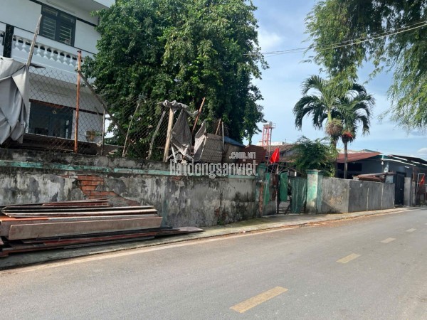 XƯỞNG MẶT TIỀN TRẦN THỊ HƠN 2.400M²  FULL THỔ  – CONTAINER CHỈ 58T