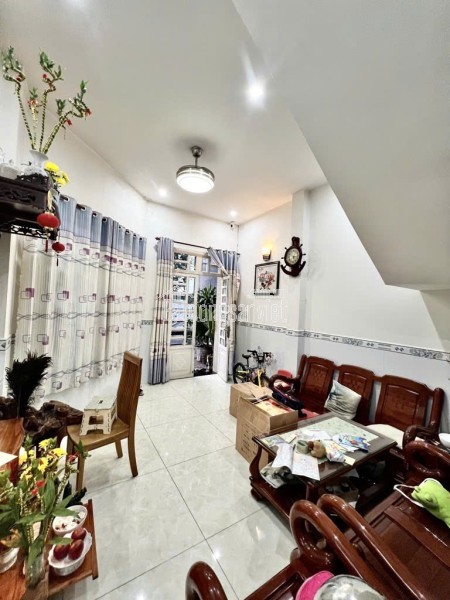 Quận 12 - Mặt Tiền Đông Hưng Thuận 02 Vừa ở Vừa Kinh Doanh - DT: 187m2, Giá 19,5 tỷ