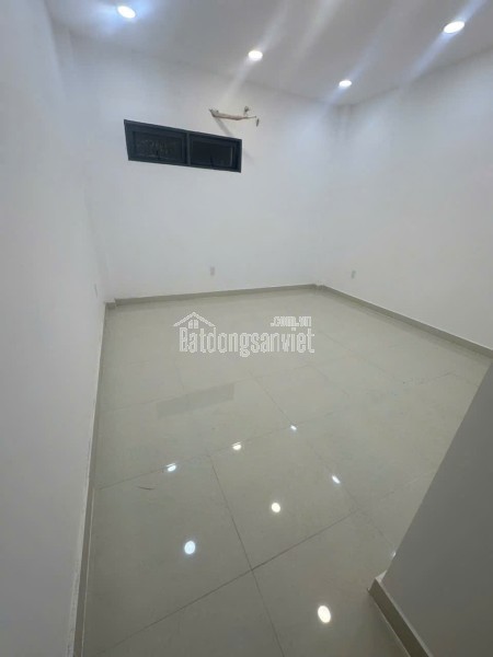Quận Tân Phú ! CHO THUÊ NNC MẶT TIỀN LÊ TRỌNG TẤN, Liên hệ xem mặt bằng : 0908944568