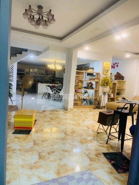 NHÀ 3 TẦNG HIẾM BÁN – NGUYỄN THỊ THẬP, QUẬN 7