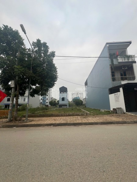 LÔ ĐẤT LÕI TRUNG TÂM HOÀ LẠC  – MẶT ĐƯỜNG KINH DOANH