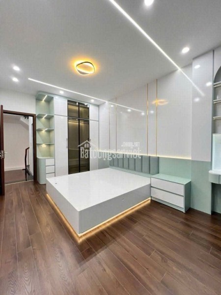 bán Nhà BÙI XƯƠNG TRẠCH : 33M *5 TẦNG HƠN 8 TỶ