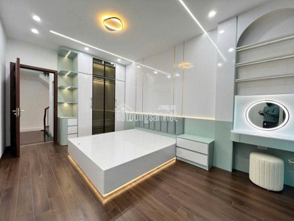 bán Nhà BÙI XƯƠNG TRẠCH : 33M *5 TẦNG HƠN 8 TỶ