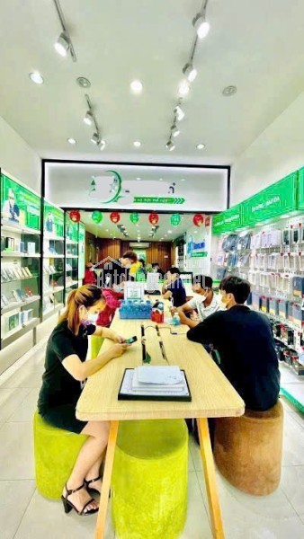 BÁN NHÀ MẶT TIỀN ĐƯỜNG 3 THÁNG 2 P.14, QUẬN 10 VỊ TRÍ ĐẮC ĐỊA