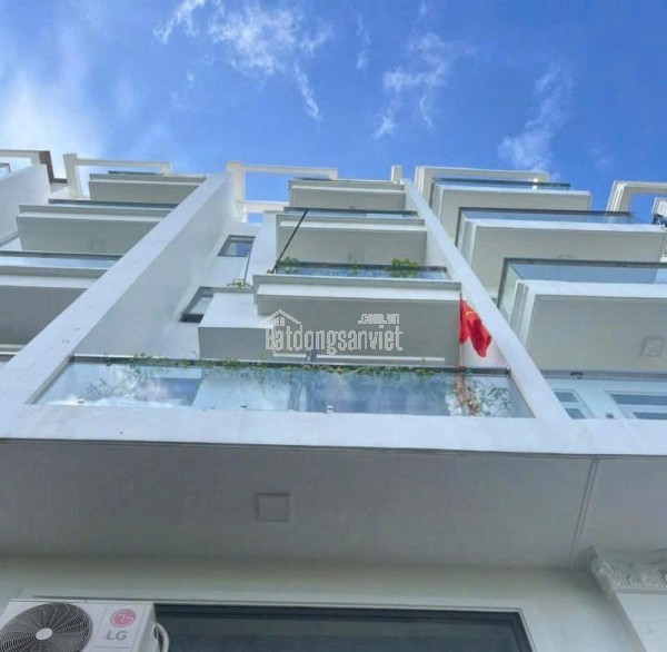 KHU VIP Q 11 -  Ô TÔ 7 CHỖ VÀO NHÀ - GẦN MT  - 40m² X 6 T, 6 PN, 6WC , ĐẸP, HIỆN ĐẠI VÀO Ở NGAY -