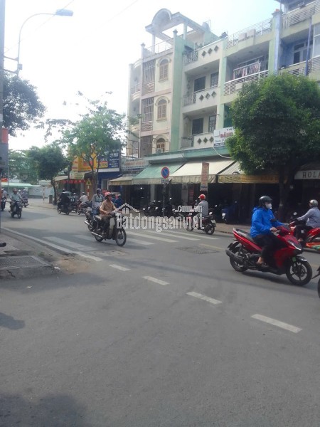 CẦN BÁN GẤP CĂN NHÀ ĐỘC NHẤT VÔ NHỊ tại Q.11 ! CHỦ NHÀ quyết định giảm sâu 700 TRIỆU !