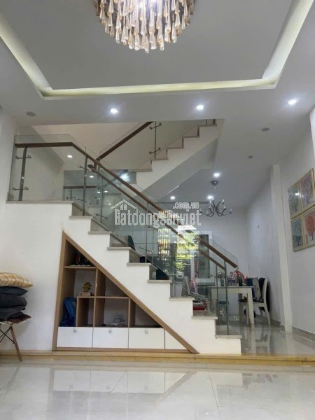 Nhà 2 tầng, kiệt thông Điện Biên Phủ, Nhà Đẹp Mới Xây Vào Ở Ngay - Giá 4 tỷ xxx