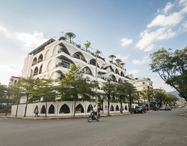 Duy nhất 1 căn giá tốt-chỉ 57tr/m. Nở hậu DT 95m2. Hẻm thông, sạch sẽ yên tĩnh, không QH.