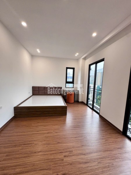 SIÊU PHẨM PHÚ DIỄN - LÔ GÓC 2 THOÁNG - Ô TÔ TRÁNH ĐỖ NGÀY ĐÊM - KINH DOANH ĐỈNH, 8TY