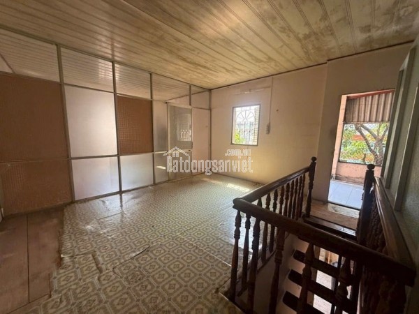 BÁN NHÀ DT 65M2- 2 MT- Đ. XÓM CHIẾU- NGANG LỚN NỞ HẬU 7.7M- LƯU THÔNG TÔN ĐẢN -TÔN THẤT THUYẾT-