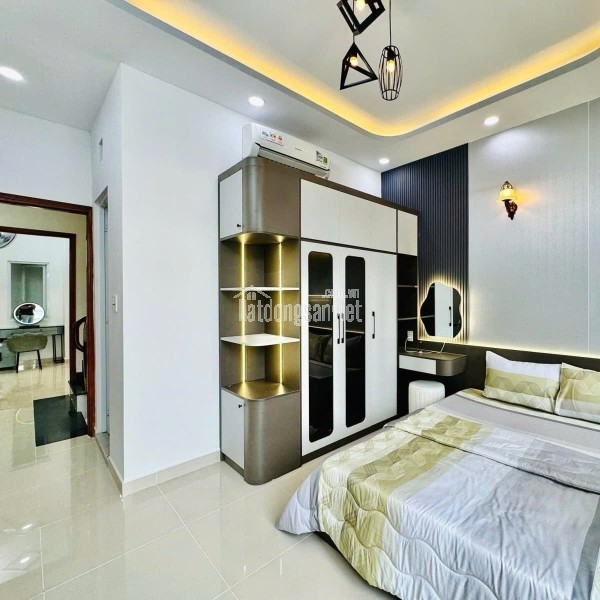 NGỘP BANK BÁN GẤP – 62M² – 5 Tầng/4PN – Ô TÔ TẬN CỬA– Nhỉnh 7 Tỷ TL!