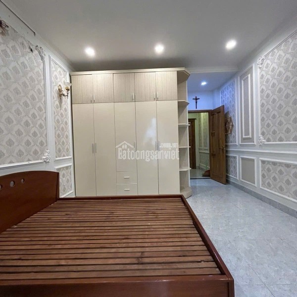 NGỘP BANK BÁN GẤP – 62M² – 5 Tầng/4PN – Ô TÔ TẬN CỬA– Nhỉnh 7 Tỷ TL!