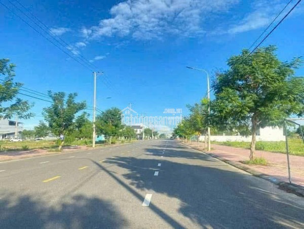 Bán đất nền dự án tại Đường An Dương Vương, Phường Điện Nam Đông, Quảng Nam giá 2 tỷ 5