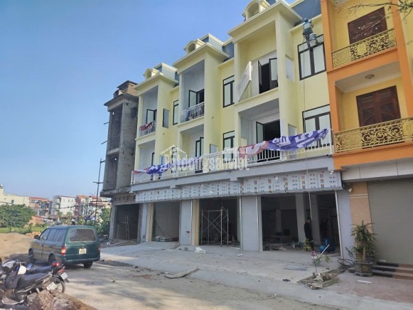 CHO THUÊ NHÀ LÔ GÓC – DÀI HẠN – CHÂN DỰ ÁN CHUNG CƯ SAO HỒNG (QUẾ VÕ, BẮC NINH)