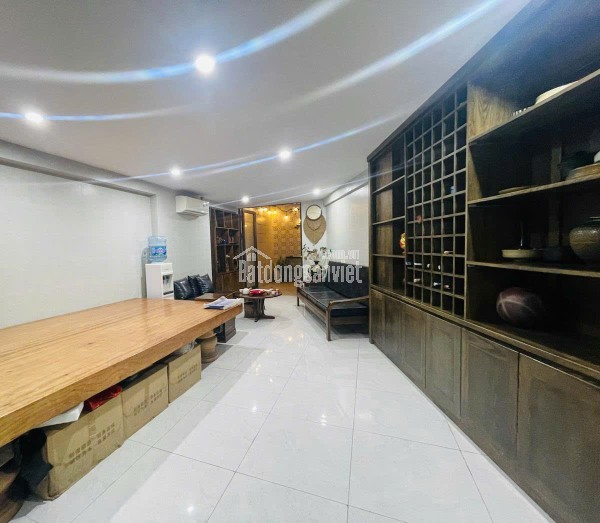 BÁN NHÀ NGỌC KHÁNH  110M2x8 TẦNG - MT 9.8M - TRUNG TÂM BA ĐÌNH - 85 TỶ (Ô TÔ ĐỖ CỬA)