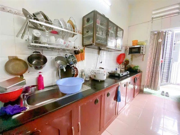 Giá Đầu Tư Hiếm nhà 2 Mặt Hẻm Ô Tô Tránh - Bùi Văn Ngữ Q12.Giá 5,2  T.ỷ