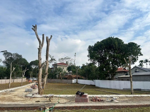 ĐẤT Ở TRUNG TÂM DU LỊCH KIM BÔI – GIÁ CHỈ TỪ 3XX TRIỆU