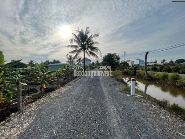 ĐẤT THỔ CƯ 1800M2 TẠI CỦ CHI G  SỔ ĐỎ ĐỦ PHÁP LÝ VỊ TRÍ VÀNG CƠ HỘI ĐẦU TƯ HOÀN HẢO!