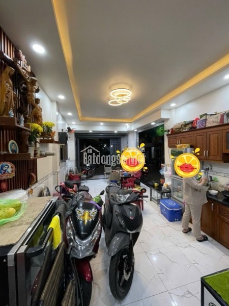 Bán nhà góc 2 mặt tiền, đường Lý Thánh Tông, quận Tân Phú, 64m2, hơn 5 tỷ.