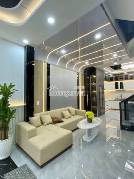 Nhà phố  vừa hoàn thiện 1 trệt 2 lầu có sân thượng giá tốt