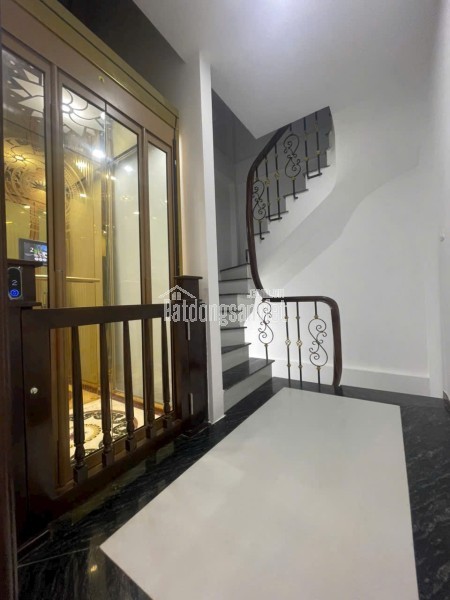 Bán nhà đẹp, thiết kế hiện đại, 36m2, tại Lò Đúc, 11-12  tỉ, Nhà đẹp, hướng Nam, 5 tầng thang máy