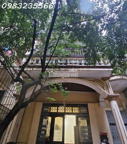 BÁN ĐẤT PHẠM VĂN ĐỒNG, CỰC ĐẸP, XÂY CCMN, VÀI BƯỚC RA PHỐ, GIÁ CHỈ 200 TRIỆU/M2