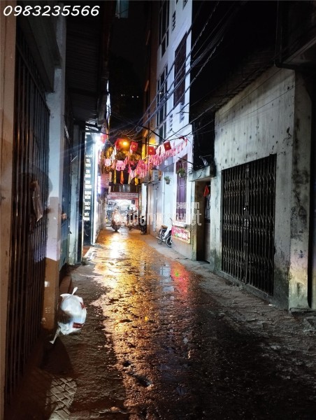 BÁN ĐẤT PHẠM VĂN ĐỒNG, CỰC ĐẸP, XÂY CCMN, VÀI BƯỚC RA PHỐ, GIÁ CHỈ 200 TRIỆU/M2