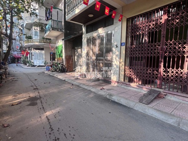 Bán Đất Xuân La Tây Hồ 52,8m2 giá đầu tư 11.9 tỷ Oto vào tận Đất