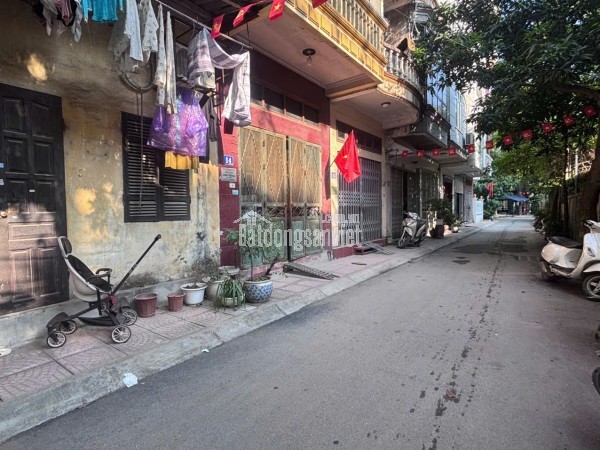 Bán nhà Trần Cung - KĐT Nam Cường - FULL NỘI THẤT - NGÕ THẲNG - THÔNG 34M2x5T - 8.2 tỷ