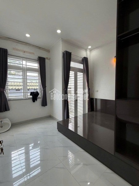 GÒ VẤP - NHÀ ĐANG TRONG THỜI GIAN LÊN NỘI THẤT ĐẸP - KHÁCH MUA CHỈ VIỆC DỌN VÀO Ở.