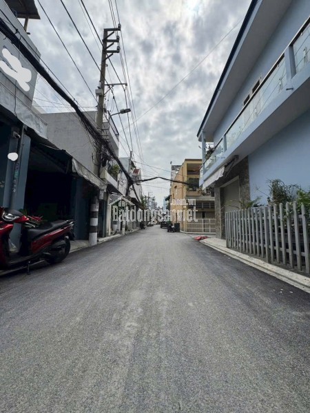 BÁN NHÀ HẺM NHỰA 8M ÂU CƠ  TÂN BÌNH, GIÁ TỐT ĐỂ SỠ HỮU