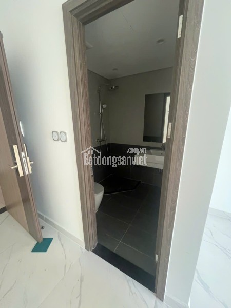 Sổ hồng lâu dài Officetel 60m2 - Giá 2.5 tỷ giãn trả 24 tháng - MT Q9