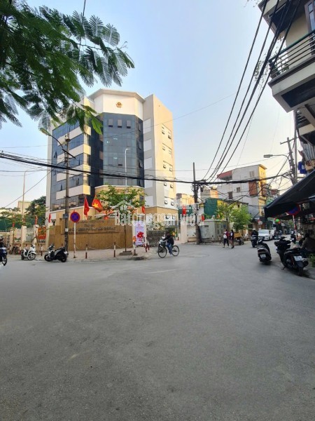 🔅 MẶT PHỐ TÔN ĐỨC THẮNG 186M2 5T MT 5.5M, DÒNG TIỀN 120TR/TH, GIÁ CHỈ 89 TỶ 🔅