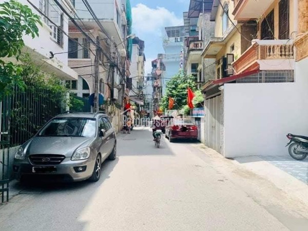 Bán nhà đẹp phố Hoàng Hoa Thám 36m2 5 tầng thang máy giá 9.75 tỷ Tây Hồ